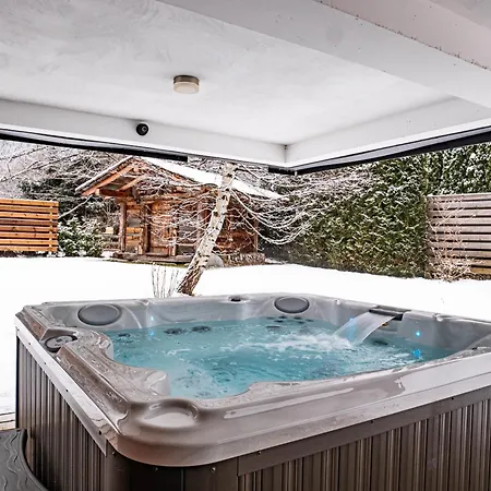 Bonami 450 M2 Salle Cinema Jacuzzi Hammam Шале *