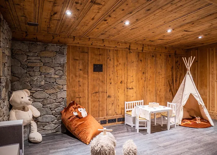 Chalet Bonami 450 M2 Salle Cinema Jacuzzi Hammam *